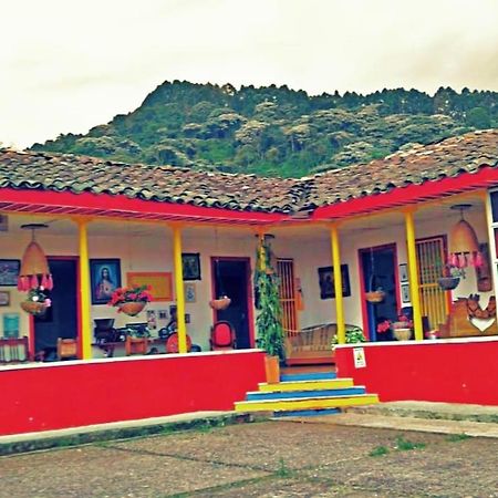 Finca Recreacional Marcelandia Santa Rosa de Cabal Exteriör bild